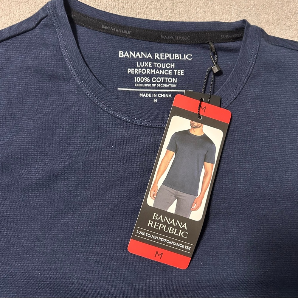 Banana Republic Luxe Touch Performance Tee 100% Cotton - Size M - Lot of 2 *NEW* - Picture 9 of 11